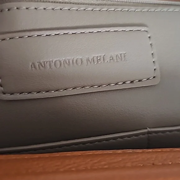 ANTONIO MELANI gold tone hand bag - Picture 8 of 10